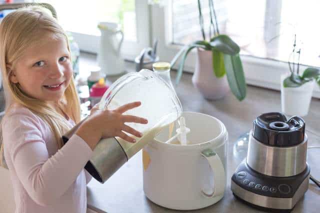 best ice cream maker machine for home use 2022