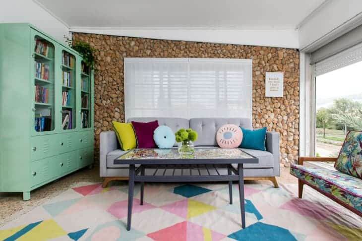 Colors that Go With Light Blue