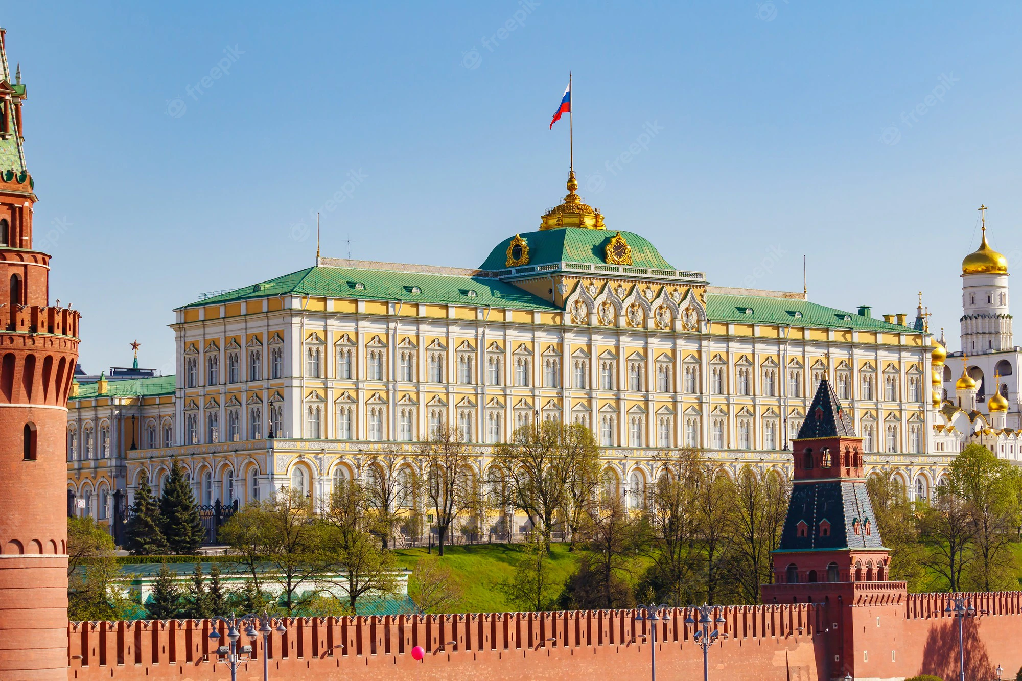 Where Does Putin Live?