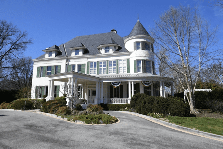 Where Does the Vice President Live? An Inside Look