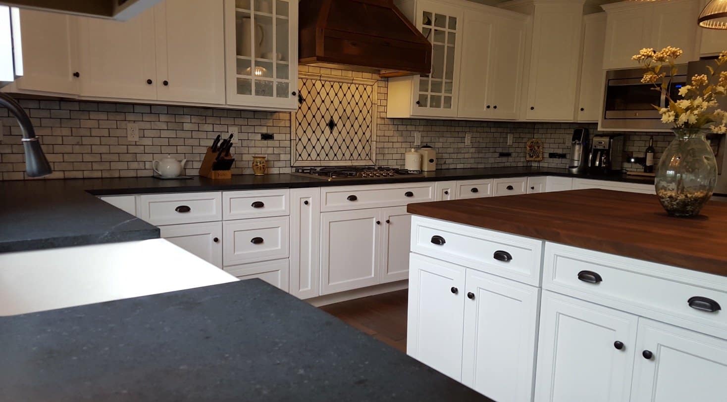 Best countertop for white cabinets
